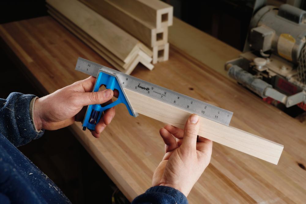 The HDX 7,6 cm x 61 m (3 po  x 200 pi) Le ruban de barrière de sécurité est conçu pour être utilisé 
