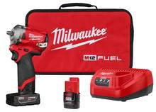 Milwaukee 2554-22 - Ensemble de clé à chocs tronquée M12 FUEL de 3/8 po sans cordon et sans balai au lithium-ion de 12 v