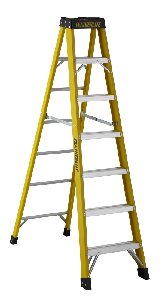 7&#39; Fiberglass Stepladder Type IA 300 Load Capacity (lbs)